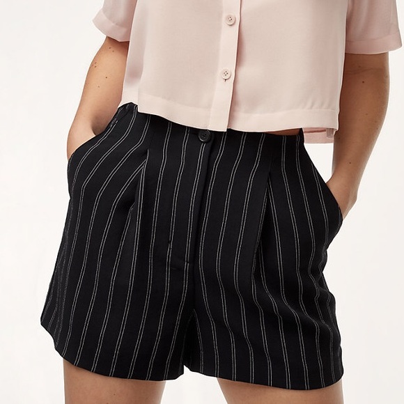 Wilfred Berdine Short - Picture 1 of 5